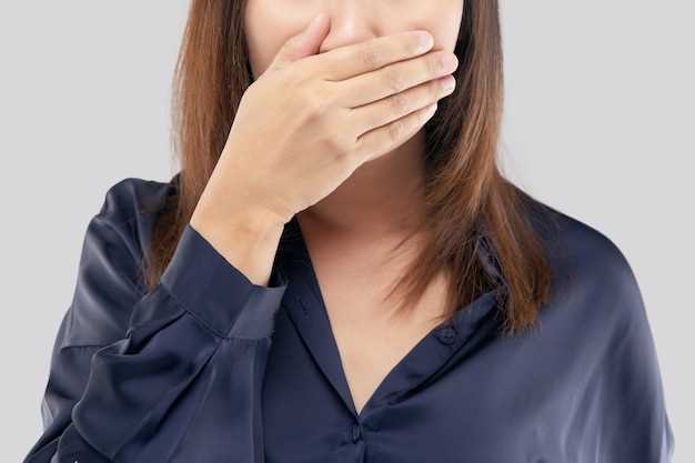 Симптомы и причины появления язвочки во рту
